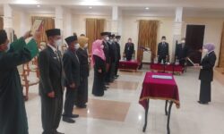 Sri Juniarsih Lantik 8 Pejabat JPTP di Lingkungan Pemkab Berau