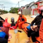 Balikpapan Diterjang Banjir dan Longsor, Warga Dievakuasi