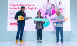 Cetak Talenta Digital Kelas Dunia,  Indosat Ooredoo Hutchison Luncurkan IDCamp 2022