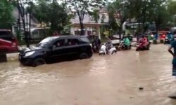 Banjir Hingga Longsor di Samarinda Usai Diterjang Hujan Badai
