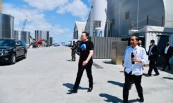Elon Musk: Saya akan ke Indonesia Bulan November