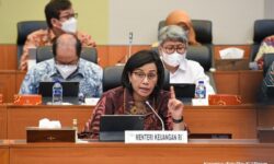 Sri Mulyani Sampaikan Evaluasi Reformasi Birokrasi Kemenkeu ke Komisi XI DPR