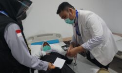 Skrining Kesehatan Ulang Jemaah Haji Risti Jelang Armuzna