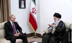 Putin akan ke Teheran Temui Ayatollah Ali Khamenei