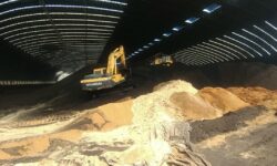 PLTU Paiton Sukses Terapkan Penggunaan Cangkang Sawit Sebagai Bahan Bakar