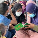 KRI Tawau Pulangkan 239 Orang WNI ke Nunukan