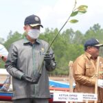 DPRD Apresiasi Lanal Sangatta Tanam 7.700 Mangrove di Pantai Kenyamukan