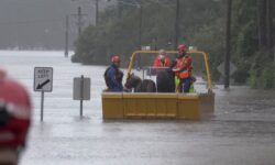 Ribuan Orang Dievakuasi Akibat Banjir di Sydney