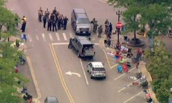 Penembakan Massal di Chicago Tewaskan 6 Orang
