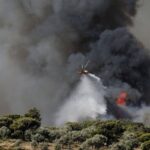Kebakaran Hutan Mengamuk di Dekat Athena, Ratusan Orang Dievakuasi
