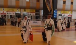 Bandara Jeddah Bolehkan Jemaah Haji Bawa 5 Liter Zamzam