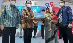 Dukung Pencegahan Stunting, XL Axiata Salurkan Paket Makanan Sehat di Banten