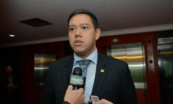 Legislator Tolak UU TNI Diperbolehkan Isi Jabatan Sipil