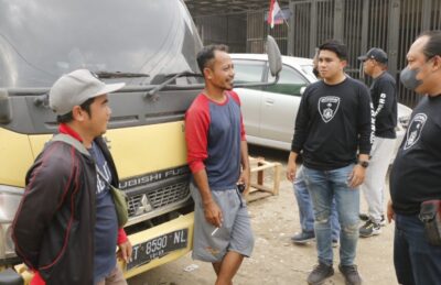 Polisi Selidiki Pungutan Liar Sopir Truk Antre Solar di Samarinda