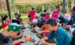 Menengok Keceriaan Anak Yatim dan Dhuafa di Samarinda di Hari Kemerdekaan