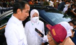 Ketika Presiden dan Iriana Jokowi Diwawancarai Wartawan Cilik di Surabaya
