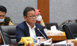 Produksi Over Supply, Sugeng Suparwoto: Perlu Moratorium Pabrik Semen Baru