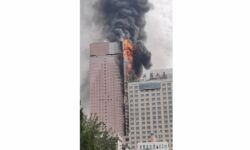 Gedung 42 Lantai di China Terbakar, Tidak Ada Korban