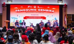 Masyarakat Indonesia Nikmati Panggung Gembira di KBRI Singapura