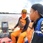 Dua Perahu Cas Bertabrakan, Taufik Hilang di Sungai Mahakam