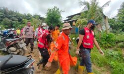 Bencana Longsor di Samarinda Telan Korban Jiwa
