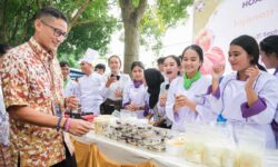 SMK Pariwisata Terbukti Hasilkan SDM Siap Kerja dan Berwirausaha