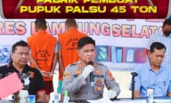 Polisi Gerebek Pabrik Pembuat Pupuk Palsu 45 Ton
