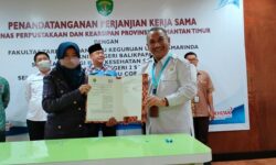 Pinjam dan Antar Buku Perpustakaan Daerah Kini Bisa Lewat Ojek Muslimah