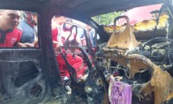 Honda Jazz Terbakar di Area SPBU Samarinda, Ditemukan Jeriken dan Alkon