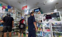 Menteri Budi:  Perbanyak Sediaan Farmasi Produk Dalam Negeri
