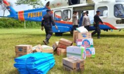 Gempa Cianjur, Polri Gunakan Helikopter Antar Bantuan ke Daerah Terpencil