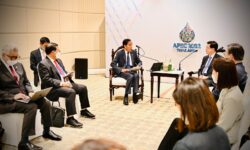 Bertemu Chief Executive Hong Kong, Jokowi Bahas Perdagangan Hingga Perlindungan WNI
