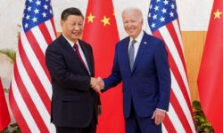 Biden ke Xi Jinping: Senang Bertemu Anda
