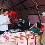 Kunjungi RSUD Sayang, Presiden Pastikan Pasien Korban Gempa Cianjur Ditangani Baik
