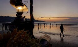 Gubernur Bali Bilang Turis Tidak Perlu Khawatir dengan KUHP Baru