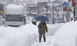 Salju Tebal Tewaskan Tiga Orang di Utara Jepang
