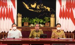 Presiden Jokowi Cabut Kebijakan PPKM