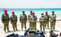 Kapolri Jadi Warga Kehormatan Marinir