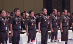 Penegakan Hukum Efektif, Pembangunan Ekonomi Mudah Dilaksanakan