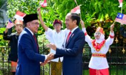 Jokowi Tekankan 5 Hal dalam Pertemuan Bilateral PM Malaysia