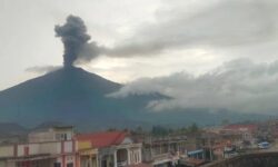 Pasca Erupsi Gunung Kerinci, Polda Jambi Siagakan Personel