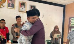 Lampung: Jemaat Gereja KKD dan Tokoh Masyarakat Tandatangani Pernyataan Perdamaian Umat