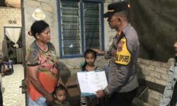 Komunitas WPP Nunukan Serahkan Akte Lahir untuk Anak dari Keluarga Tidak Mampu