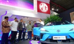 Pemerintah Dorong Percepatan Implementasi Produksi Electric Vehicle yang Kompetitif