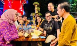 Cerita Para Pemred Makan Durian Bersama Jokowi