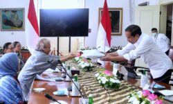 Pansel Calon Anggota KPPU Laporkan 18 Kandidat ke Jokowi