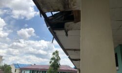 Ketua Komisi IV Berharap Bangunan SDN 007 Dadi Mulya Diperbaiki Tahun Ini