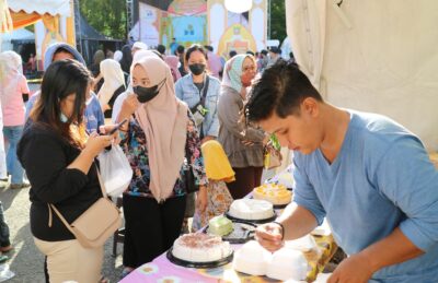Hari ketiga Pasar Ramadhan, Pedagang Kue Kebanjiran Omset