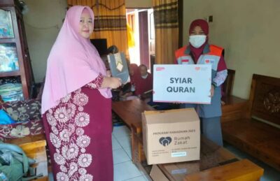 Tebar Bahagia Rumah Zakat Salurkan Syiar Qu’ran Bagi Muallaf di Samarinda