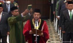 Ketua dan Wakil Ketua MK Periode 2023-2028 Disumpah